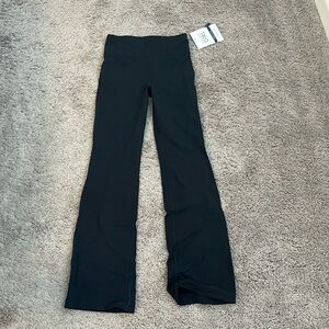 Brand New w Tag Athleta Girl High Rise Chit Chat Black Flare Girls Leggings